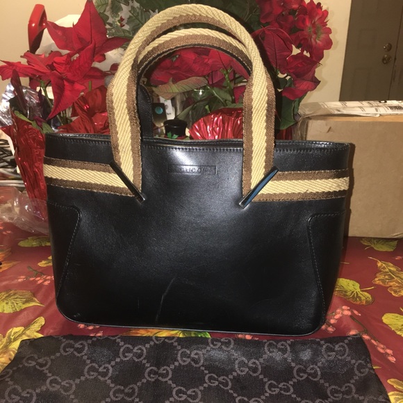 SOLD Authentic Gucci Tote - Picture 1 of 7